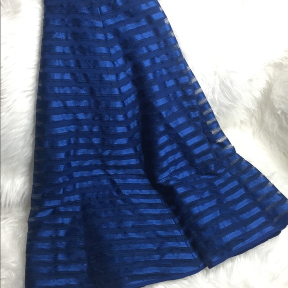 Nanette Lapore designer skirt (darker in person) - Picture 2 of 6